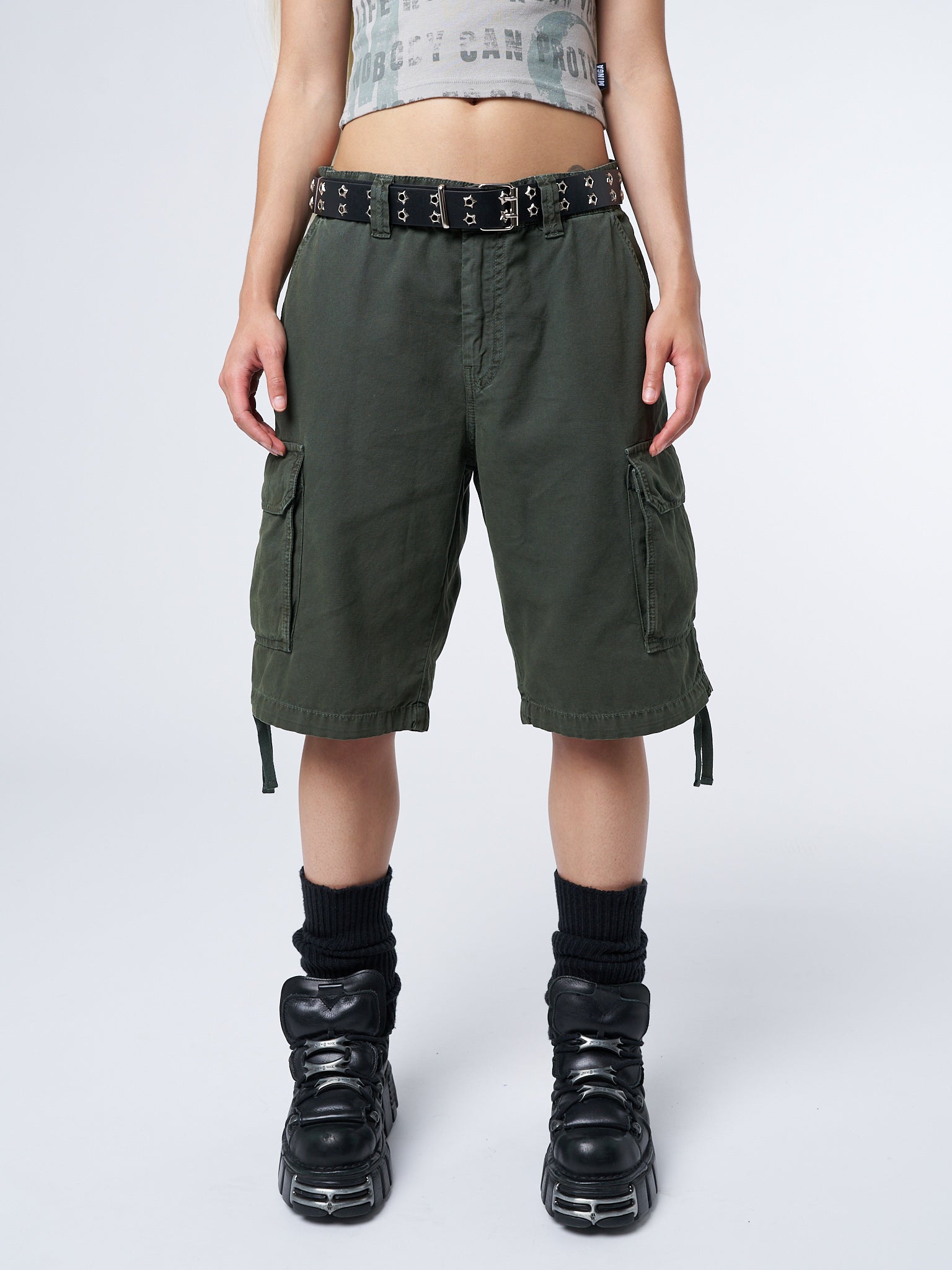 Issa Green Long Cargo Shorts - Minga London