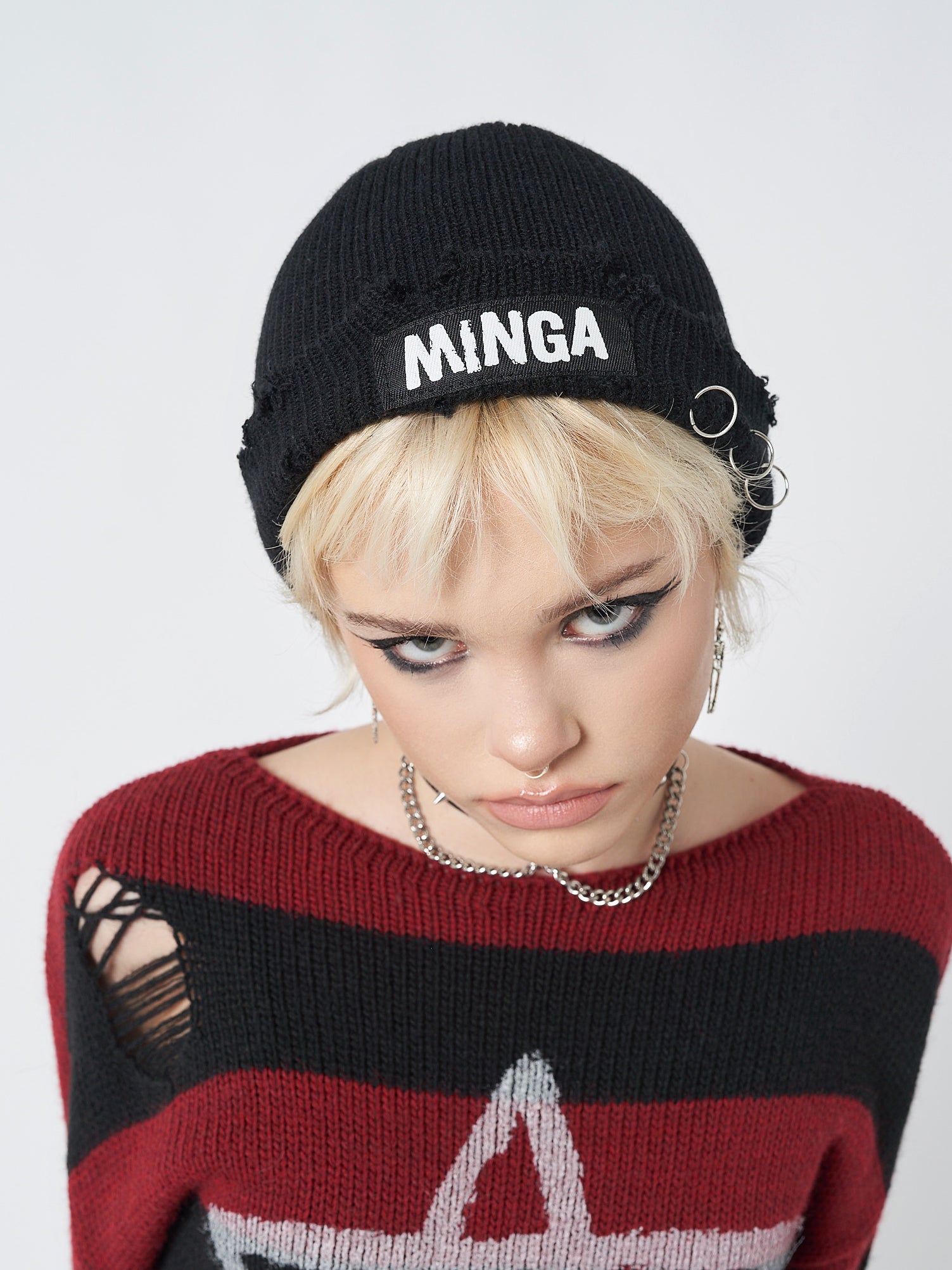 Minga Black Distressed Beanie - Minga London