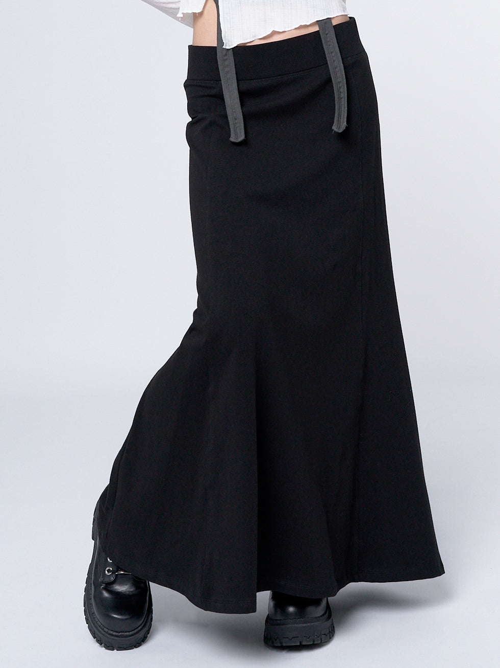 Aria Black Lined Maxi Skirt - Minga London
