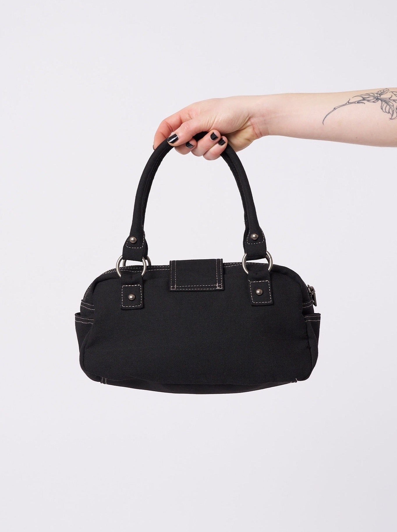 Star Girl Black Y2k Handbag - Minga London