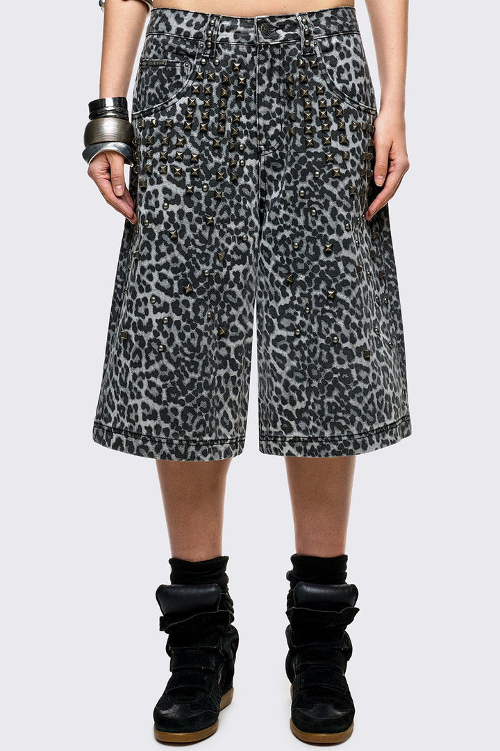 brat-leopard-jorts-1_583627e1-