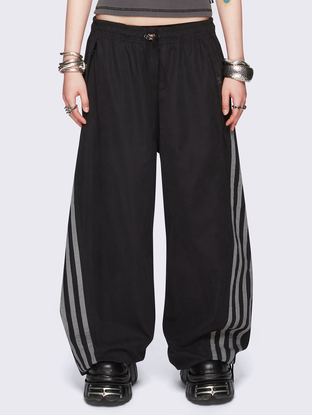 dynamo-parachute-pants_2_1080x