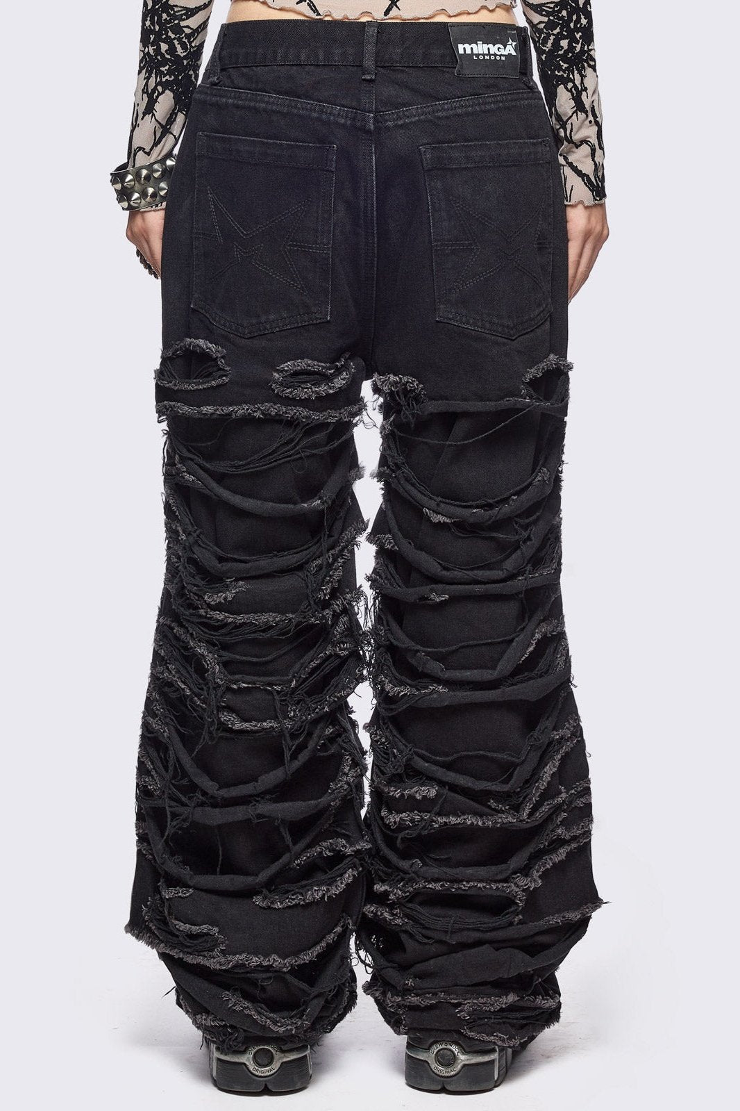 Slashed Distressed Baggy Jeans in Black | Minga London