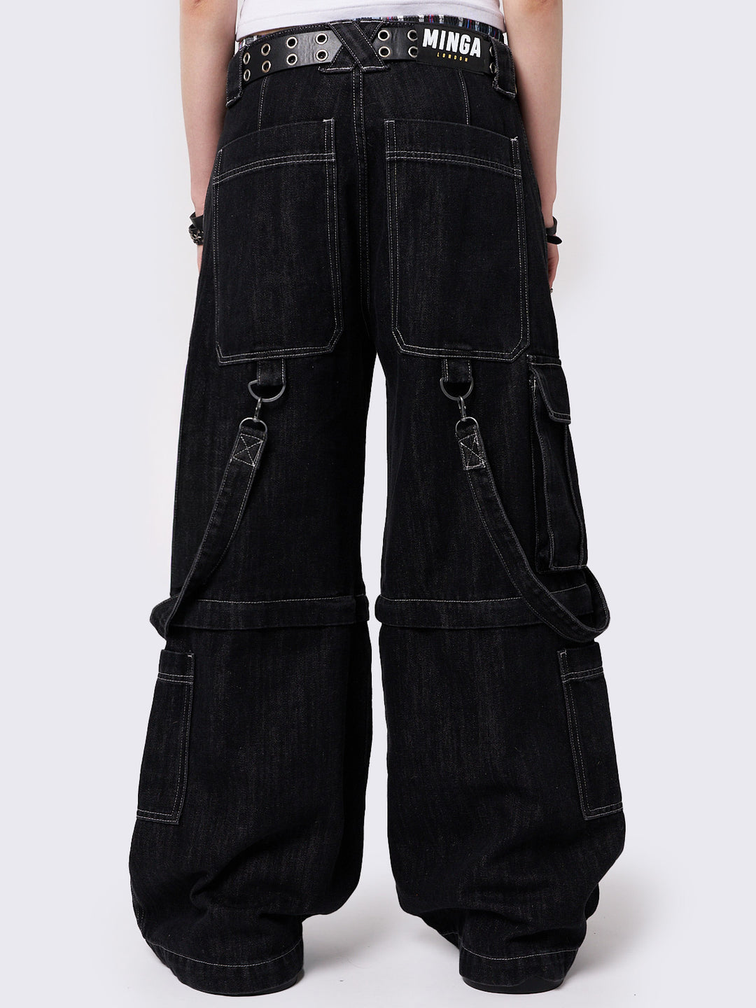 英国発【MINGA LONDON】TREK ワイドレッグ カーゴ ジーンズ Y2K Black Multi-Pocket Wide Leg Cargo Jeans with D-Ring