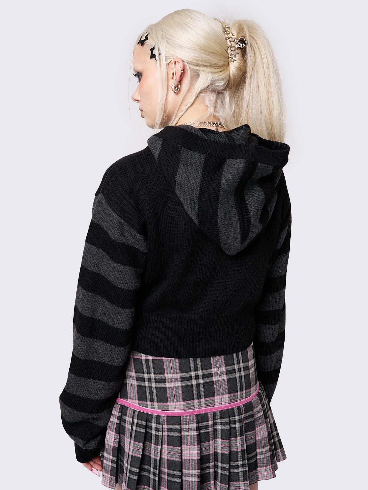 Skull Cropped Zip Up Knitted Hoodie in Black and Grey