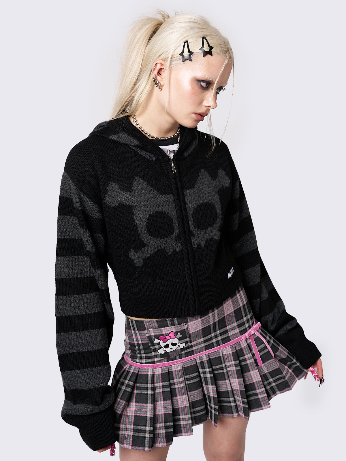 Skull Cropped Zip Up Knitted Hoodie in Black and Grey