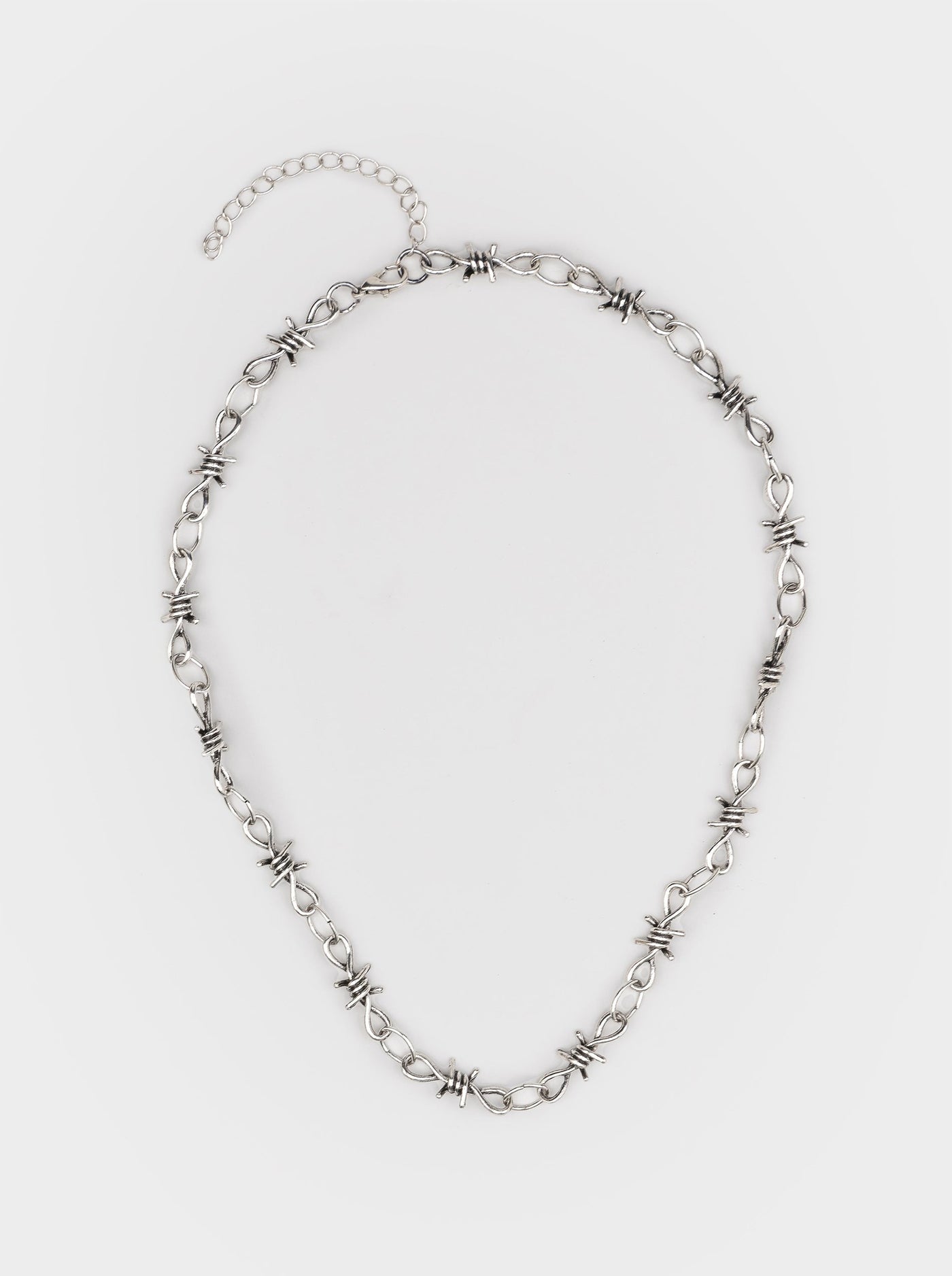 Silver necklace with thorns chain