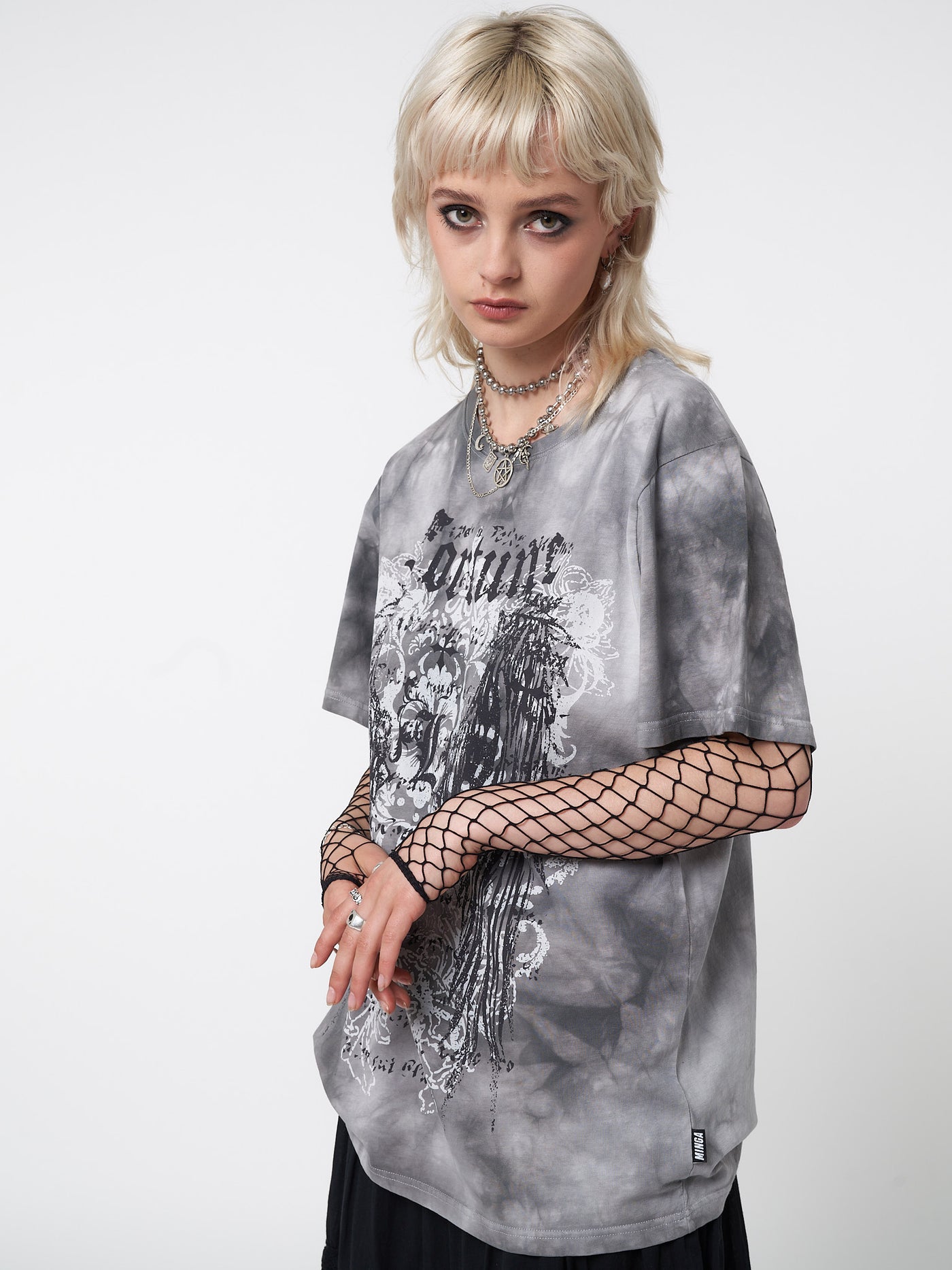 Tie dye t-shirt in grey with fortune wings front print